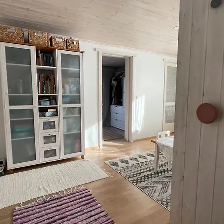 Cozy Little House Meex & Sauna - 5km From Voru 펜션 Meegomae