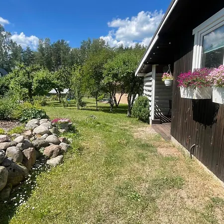 Cozy Little House Meex & Sauna - 5km From Voru