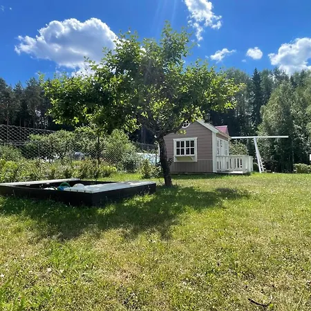 펜션 Cozy Little House Meex & Sauna - 5km From Voru Meegomae