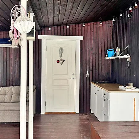 Cozy Little House Meex & Sauna - 5km From Voru * Meegomae