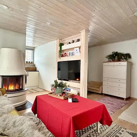 Cozy Little House Meex & Sauna - 5km From Voru 펜션 *
